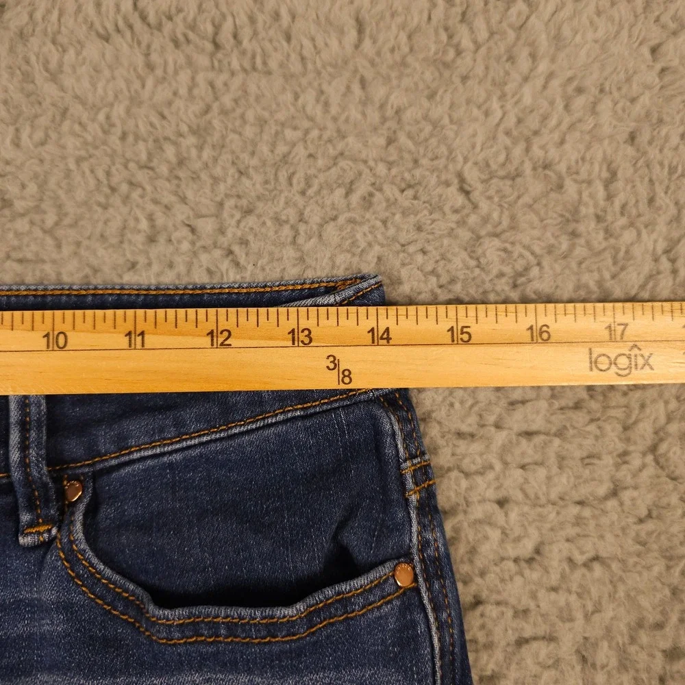 Chicos Jeans Women 00 US 2 Blue The Platinum Crop Stretch Dark Wash Denim Casual